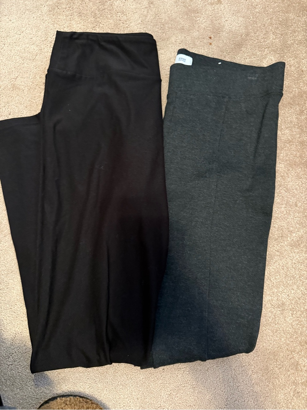 Old Navy Black and Charcoal Leggings Pair